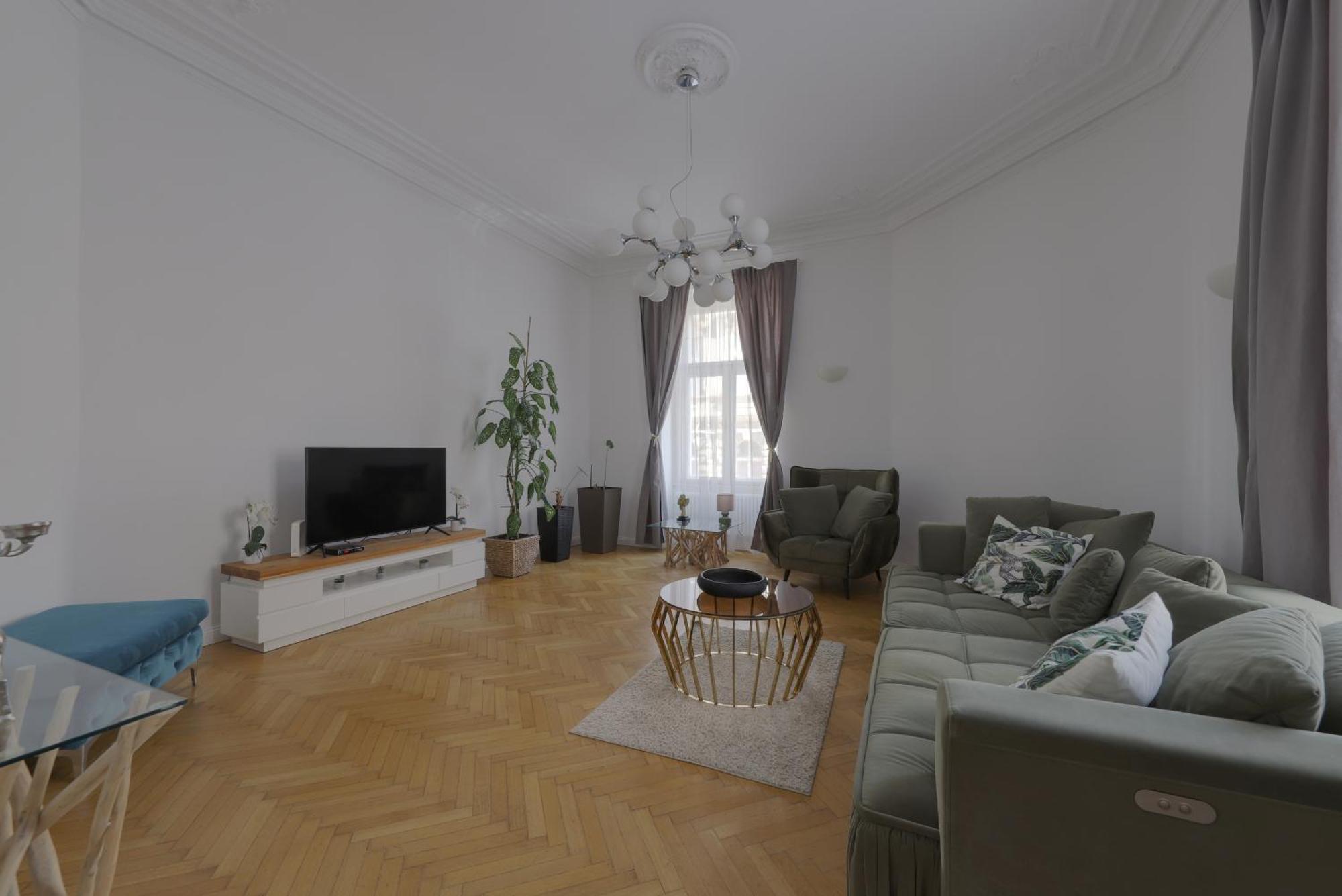 Beautiful Condo At The Old Town Pozsony Kültér fotó